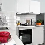Apartament Metro Dzialdowska - Silent&spacious