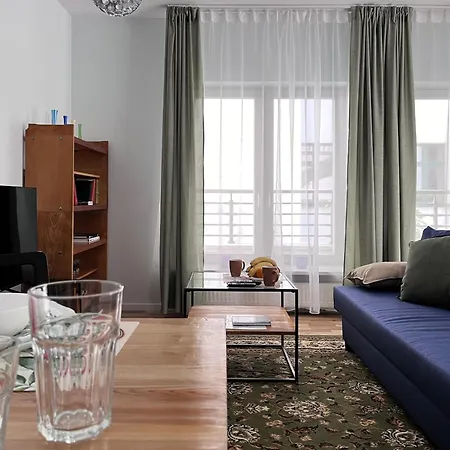 Metro Dzialdowska - Silent And Spacious Apartment