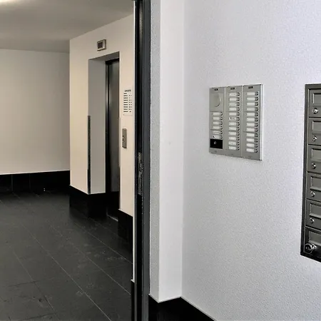 شقة Metro Dzialdowska - Silent And Spacious